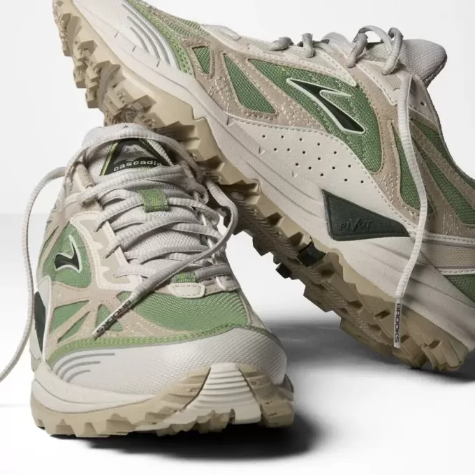 Brooks Cascadia 1 Brooks Cascadia 1