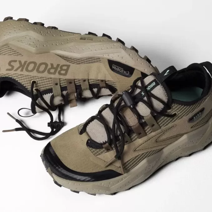 Brooks RSVP Gallery x Caldera 8 Brooks RSVP Gallery x Caldera 8