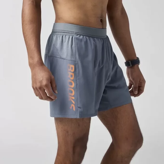 Pantaloni scurți Brooks Journey 5″ Pantaloni scurți Brooks Journey 5″