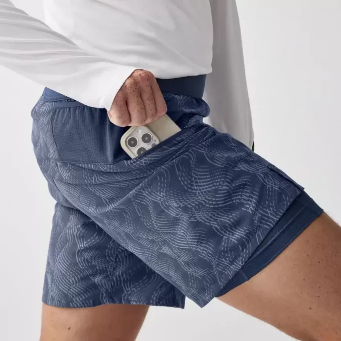 Pantaloni scurți Brooks Journey 7″ 2-în-1 Pantaloni scurți Brooks Journey 7″ 2-în-1